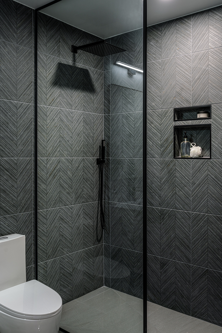 2024 W Irving Park Road Unit: 301