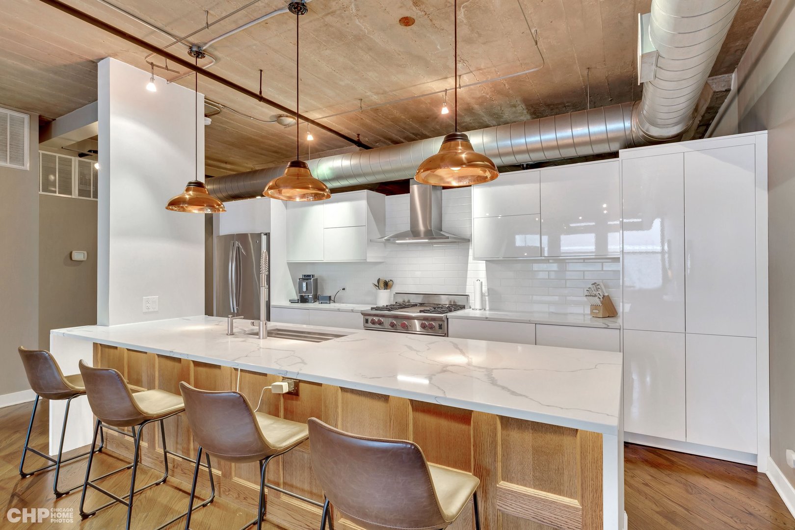 411 W Ontario Street Unit: 321