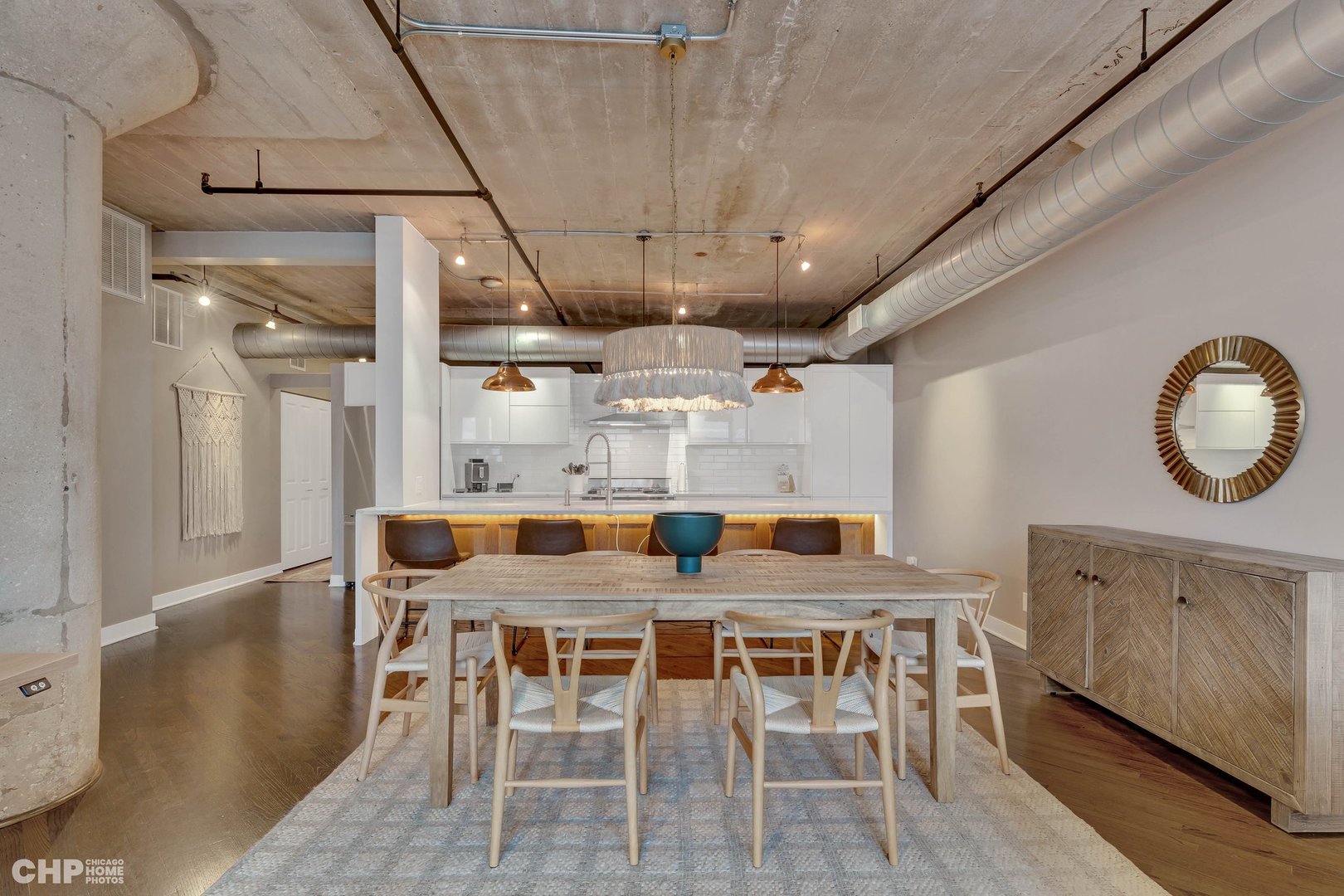 411 W Ontario Street Unit: 321