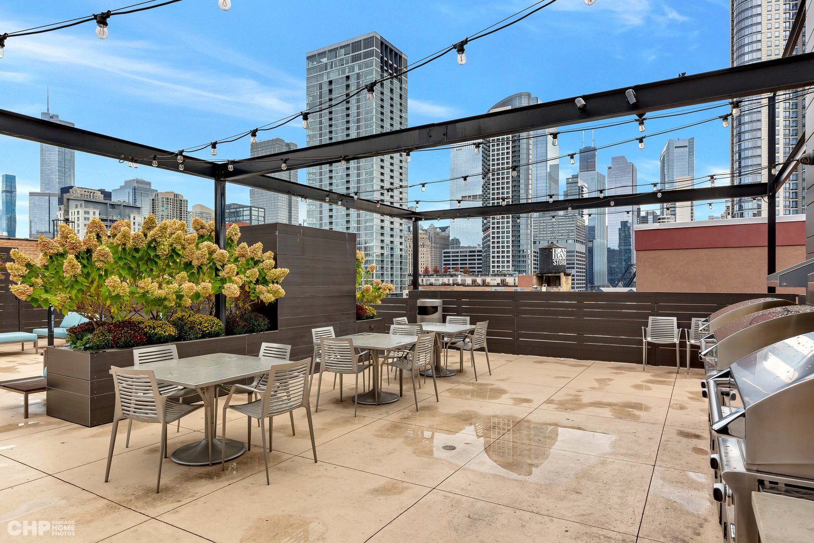 411 W Ontario Street Unit: 321