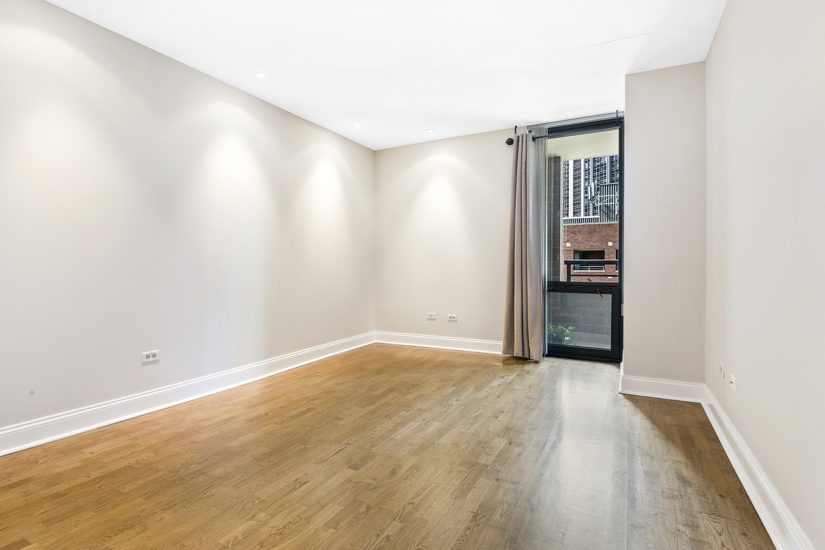 440 N McClurg Court Unit: 1206
