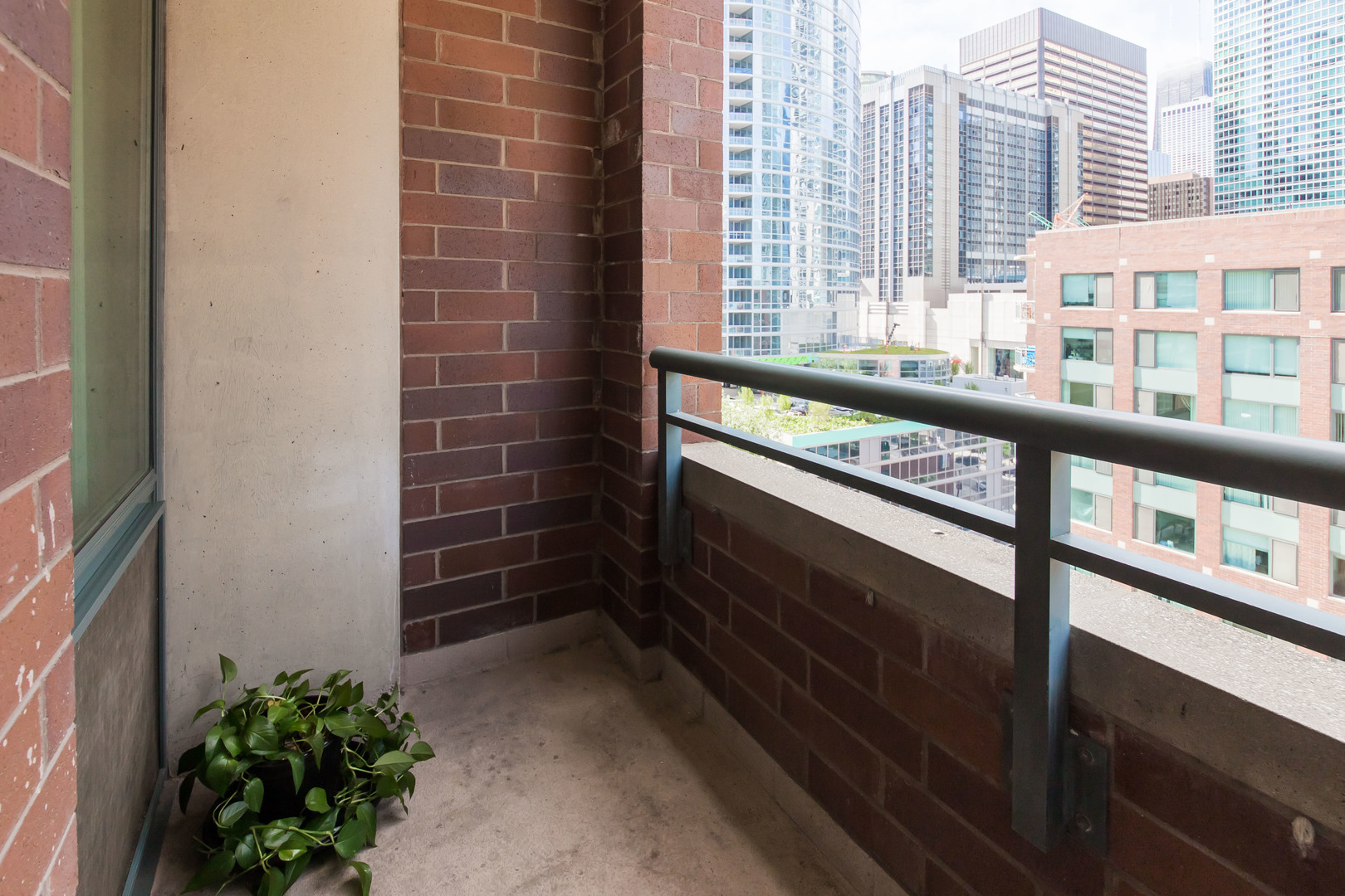 440 N McClurg Court Unit: 1206