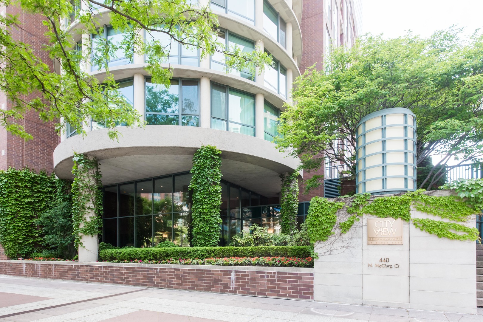 440 N McClurg Court Unit: 1206