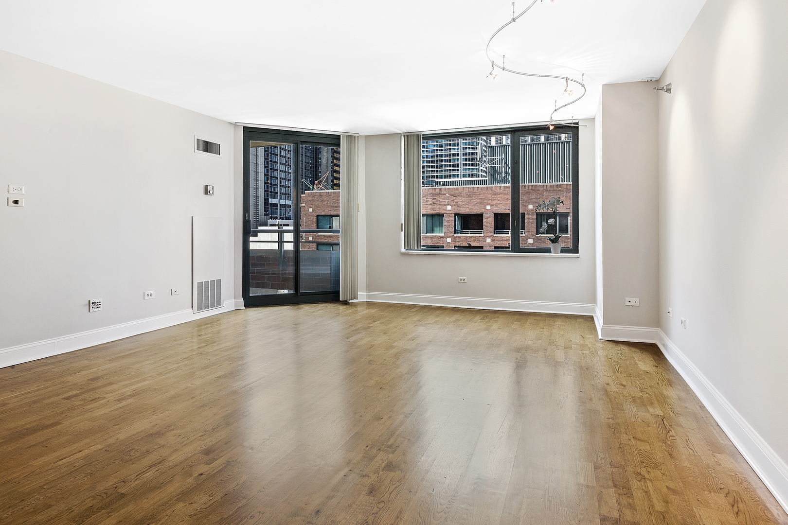 440 N McClurg Court Unit: 1206