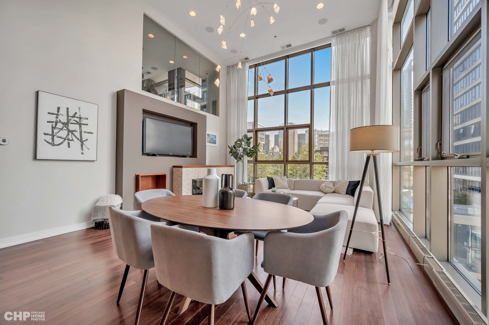 150 W Superior Street Unit: 705