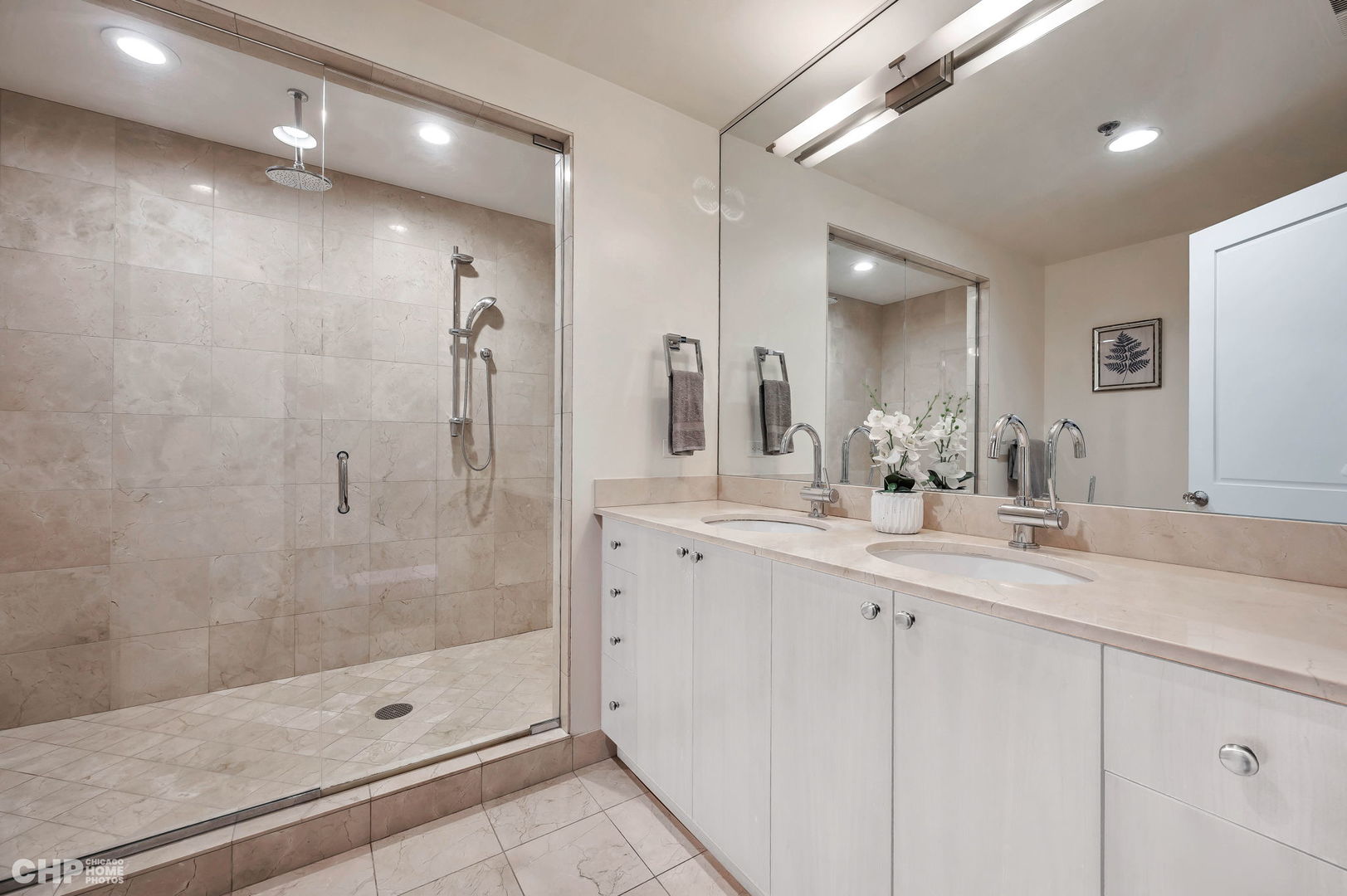 150 W Superior Street Unit: 705