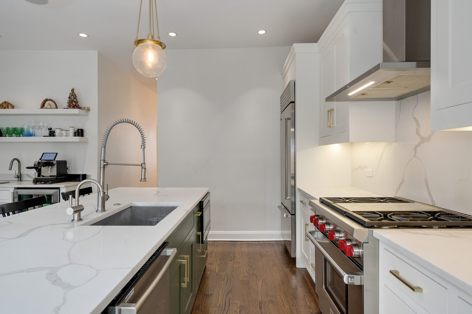 2224 W Huron Street