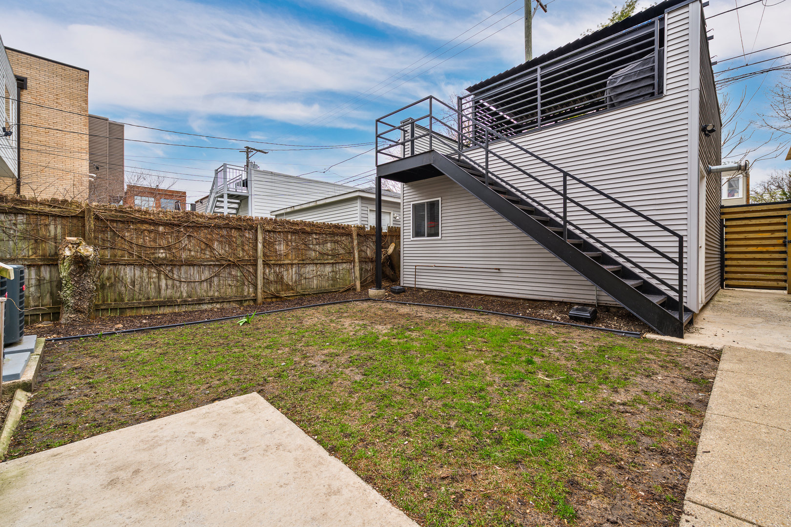 2224 W Huron Street