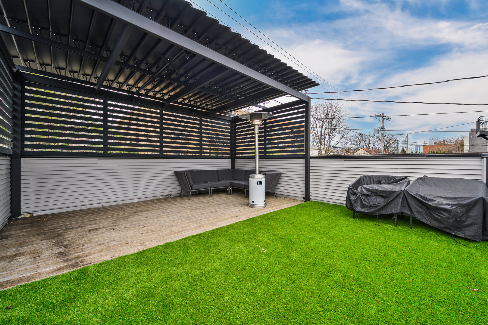 2224 W Huron Street