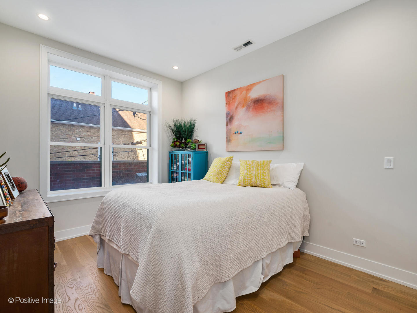 1938 W Augusta Boulevard Unit: 203