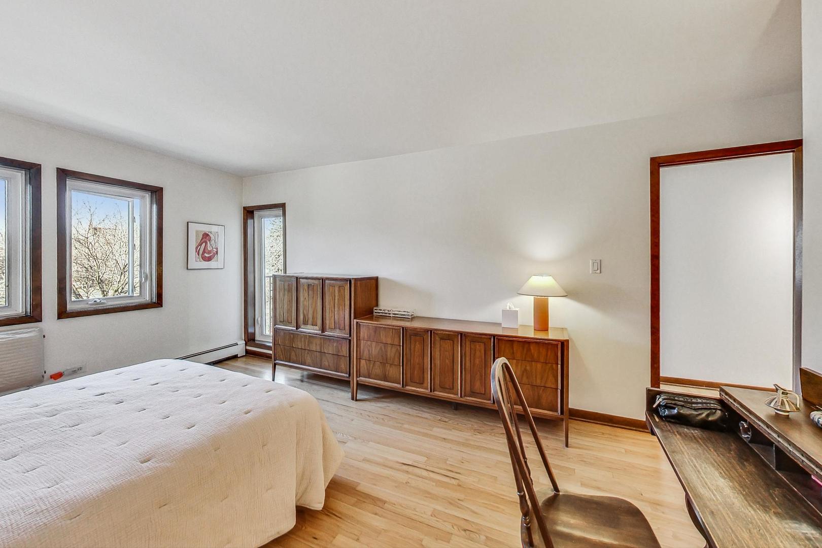 1333 Maple Avenue Unit: 3A