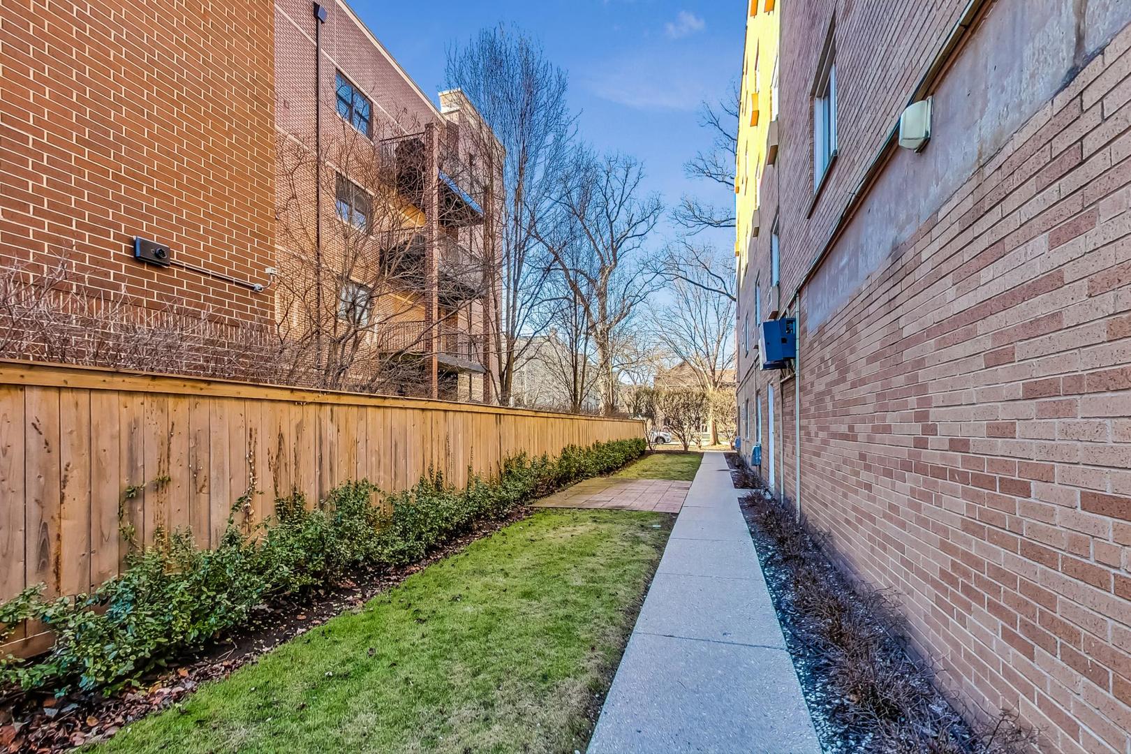 1333 Maple Avenue Unit: 3A