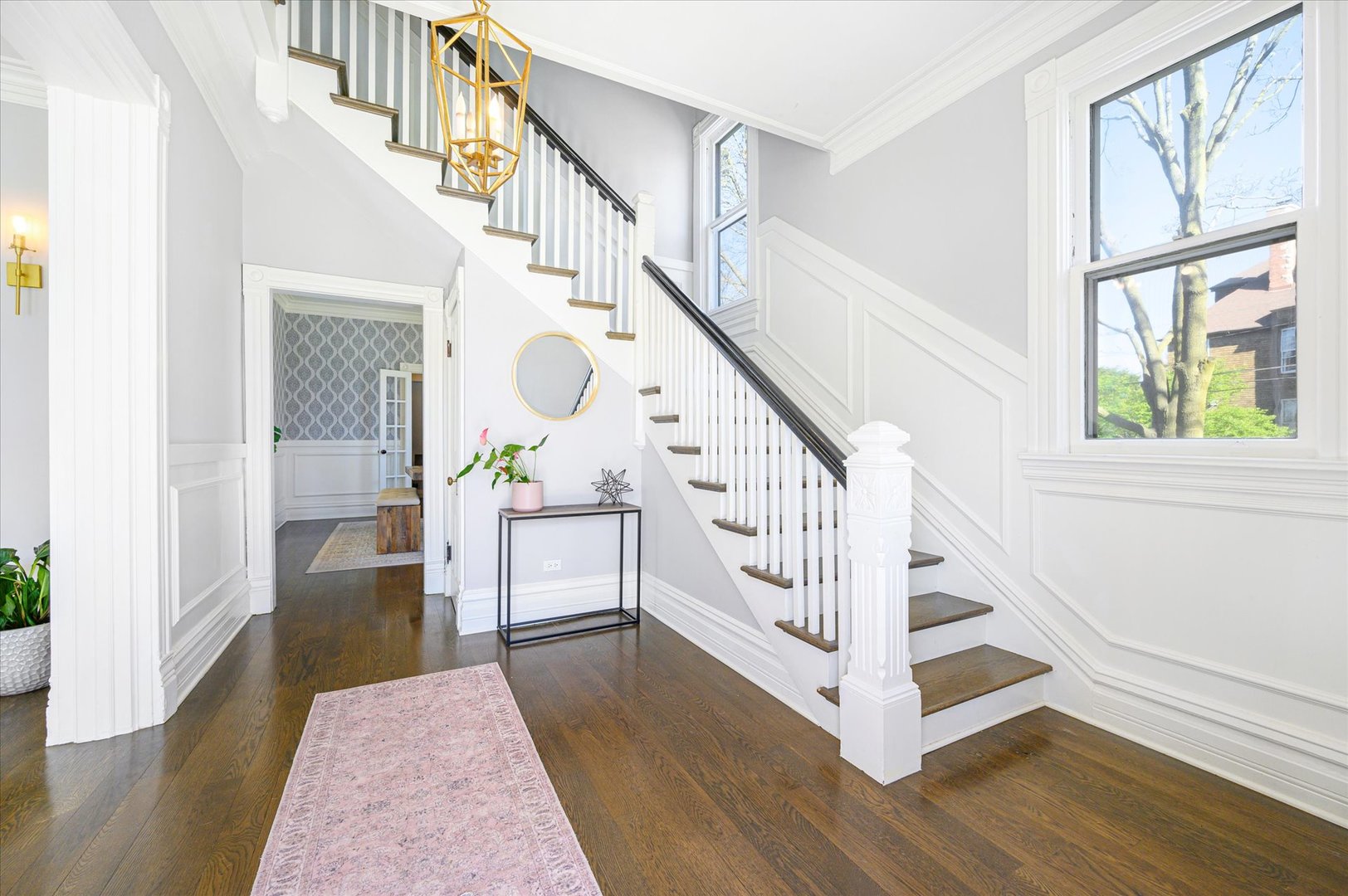 632 Lathrop Avenue