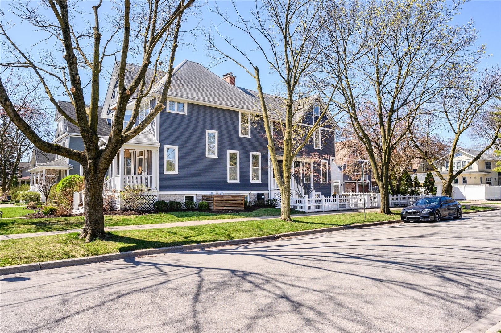 632 Lathrop Avenue