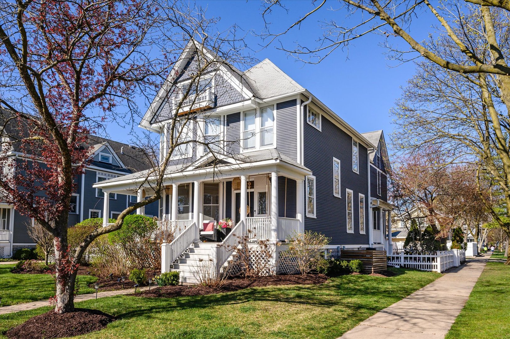 632 Lathrop Avenue