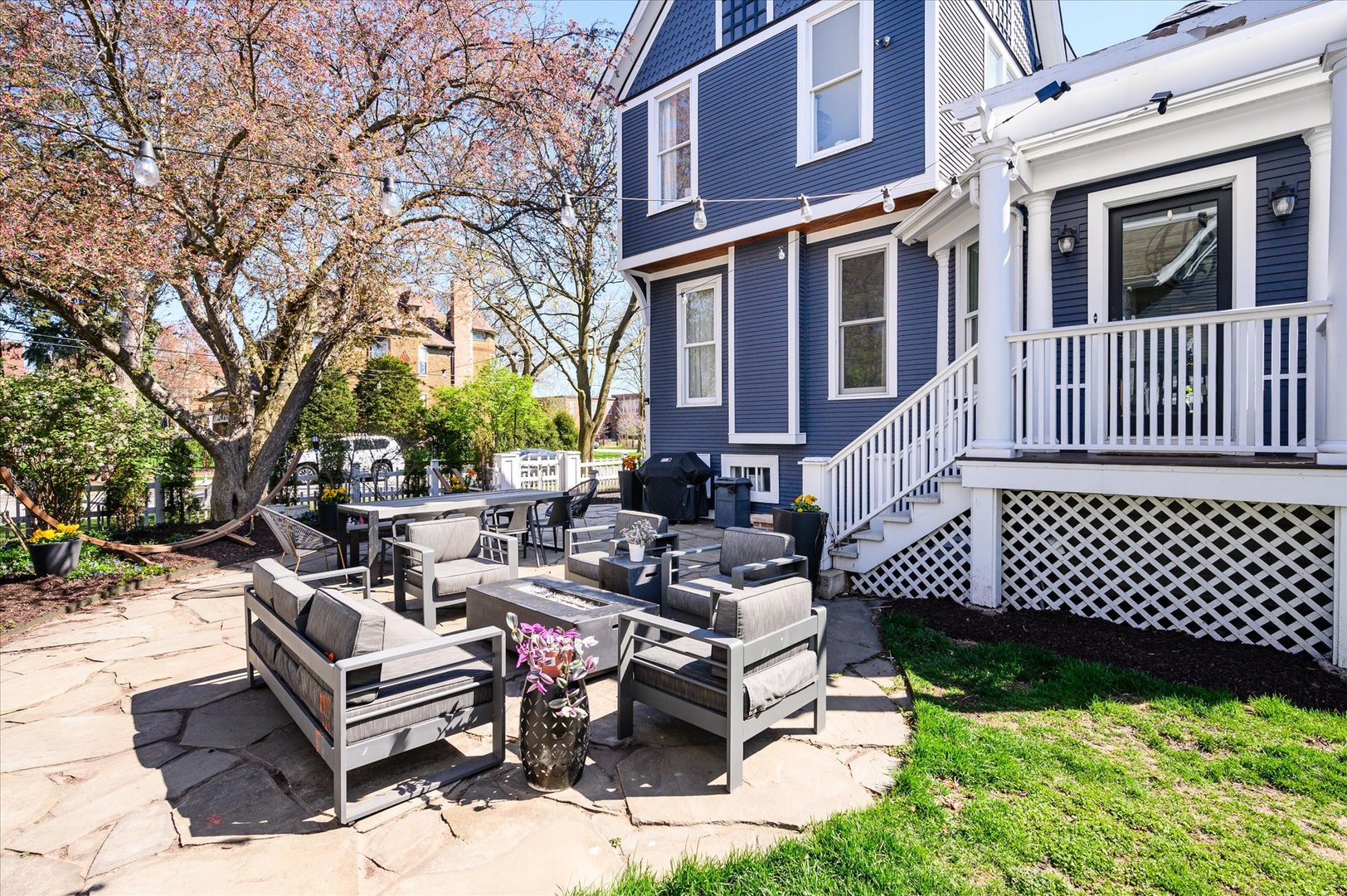 632 Lathrop Avenue