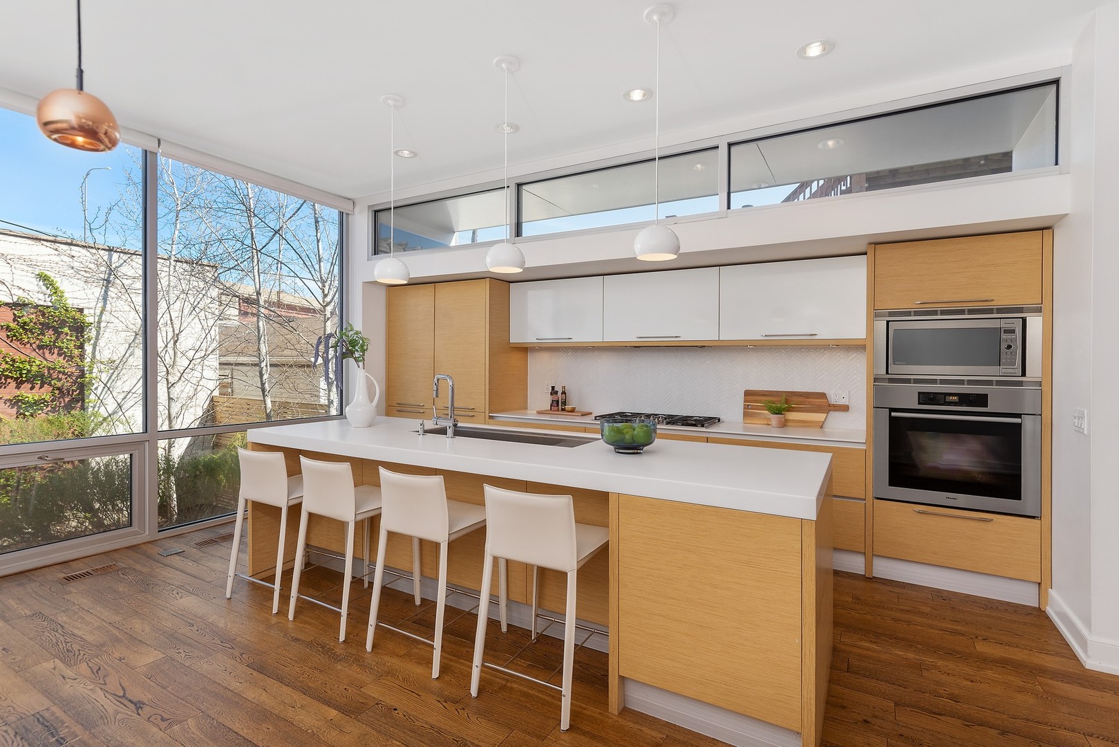 1831 N Marshfield Avenue