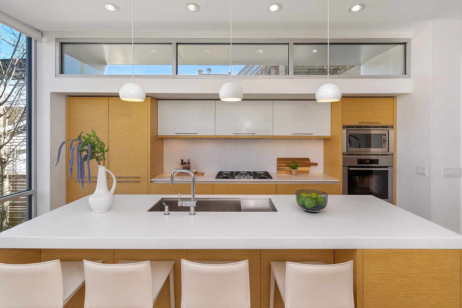 1831 N Marshfield Avenue