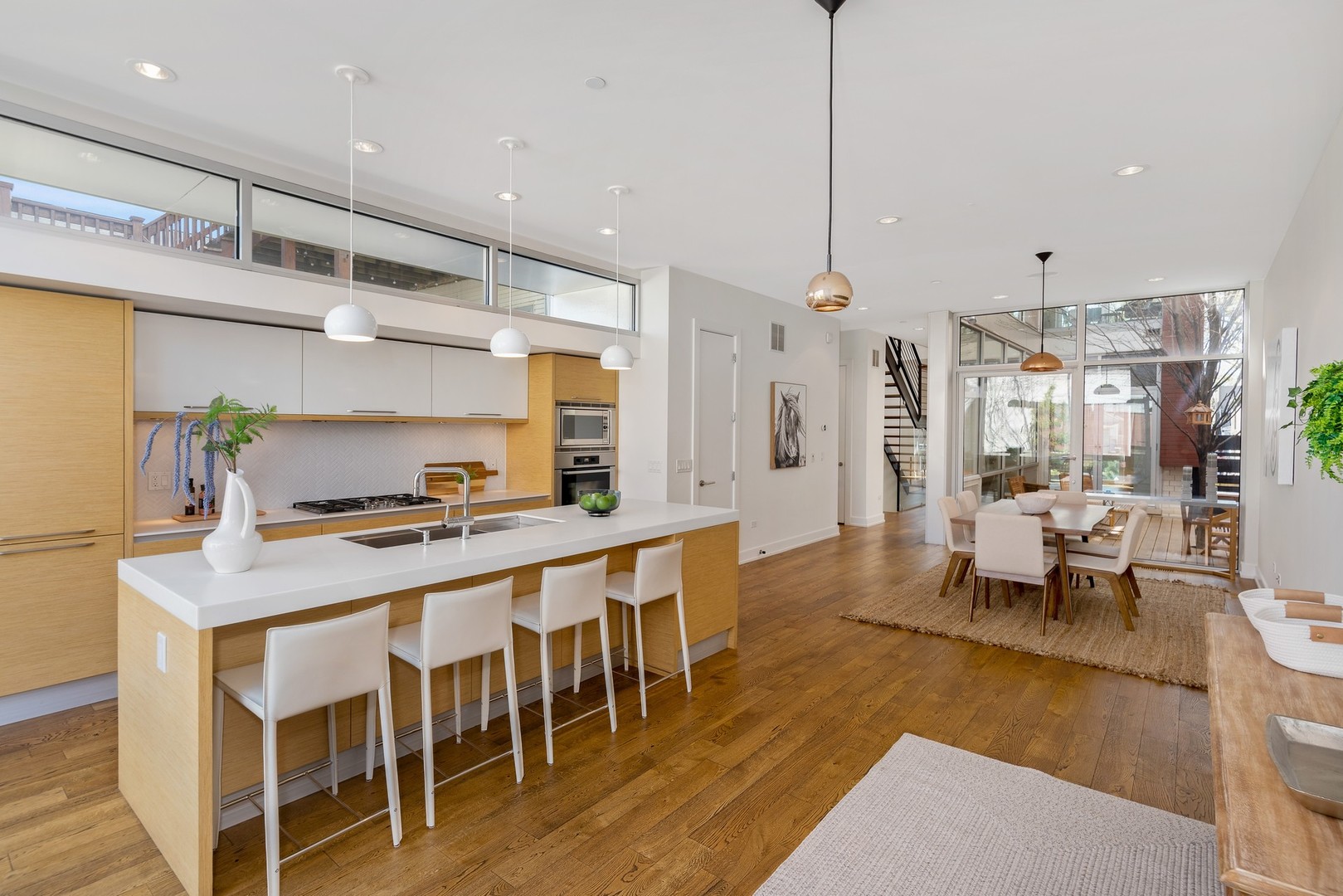 1831 N Marshfield Avenue