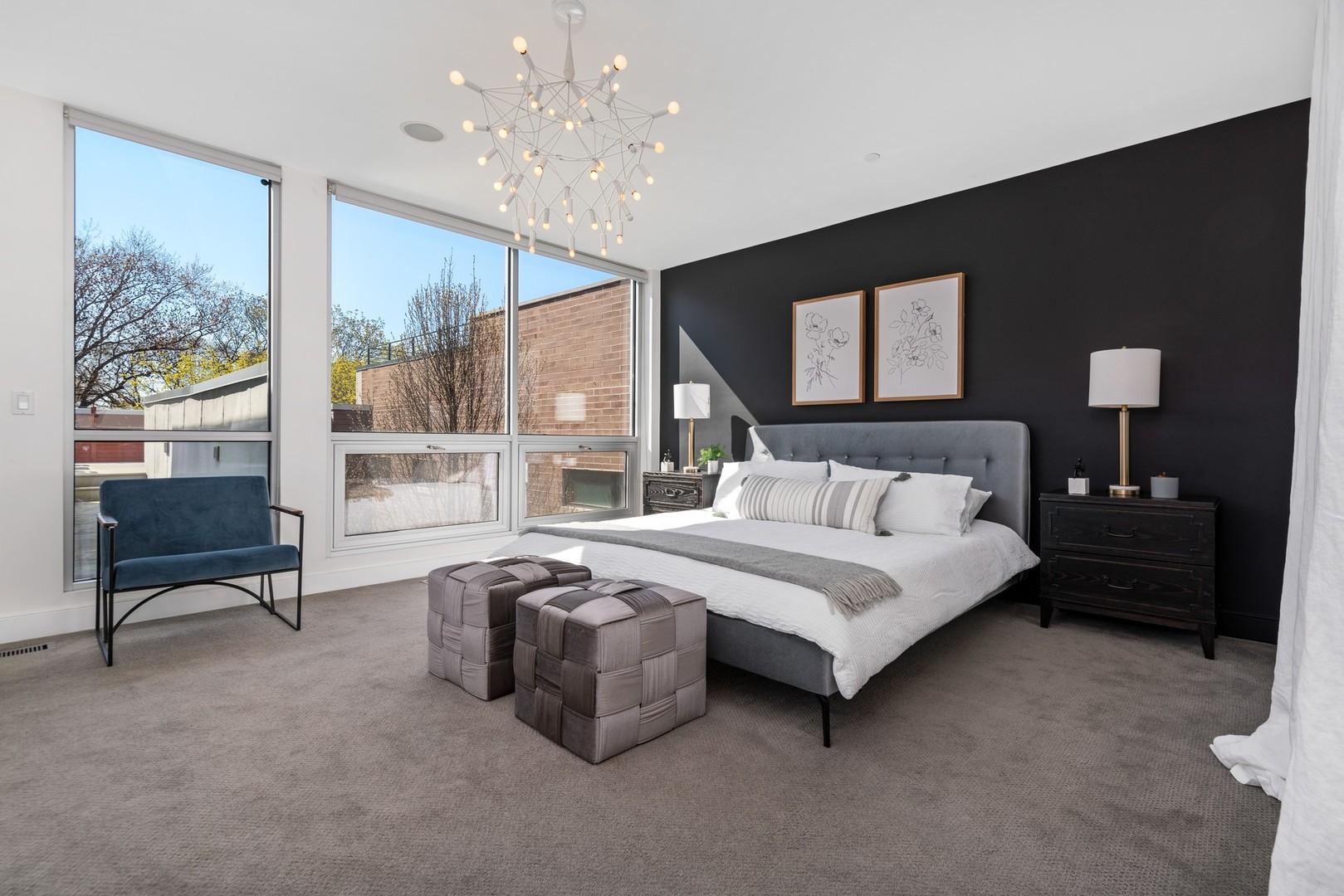 1831 N Marshfield Avenue