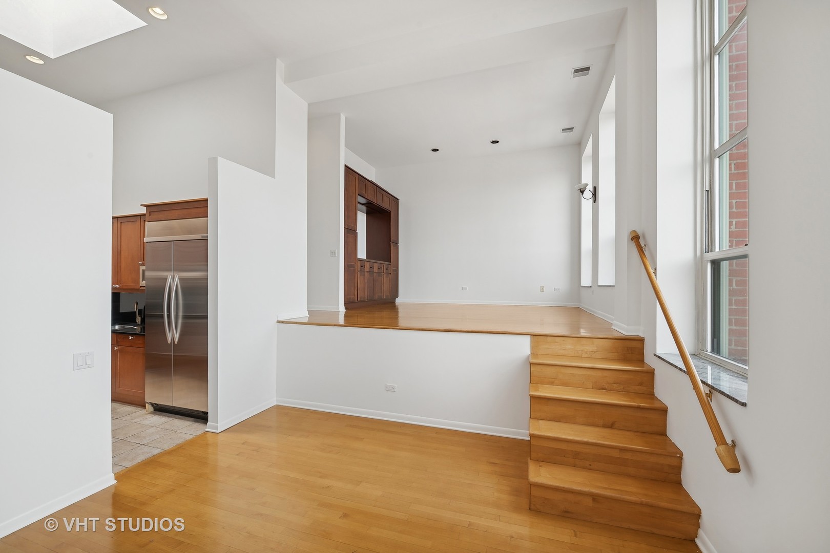 1445 W Belden Avenue Unit: 4K