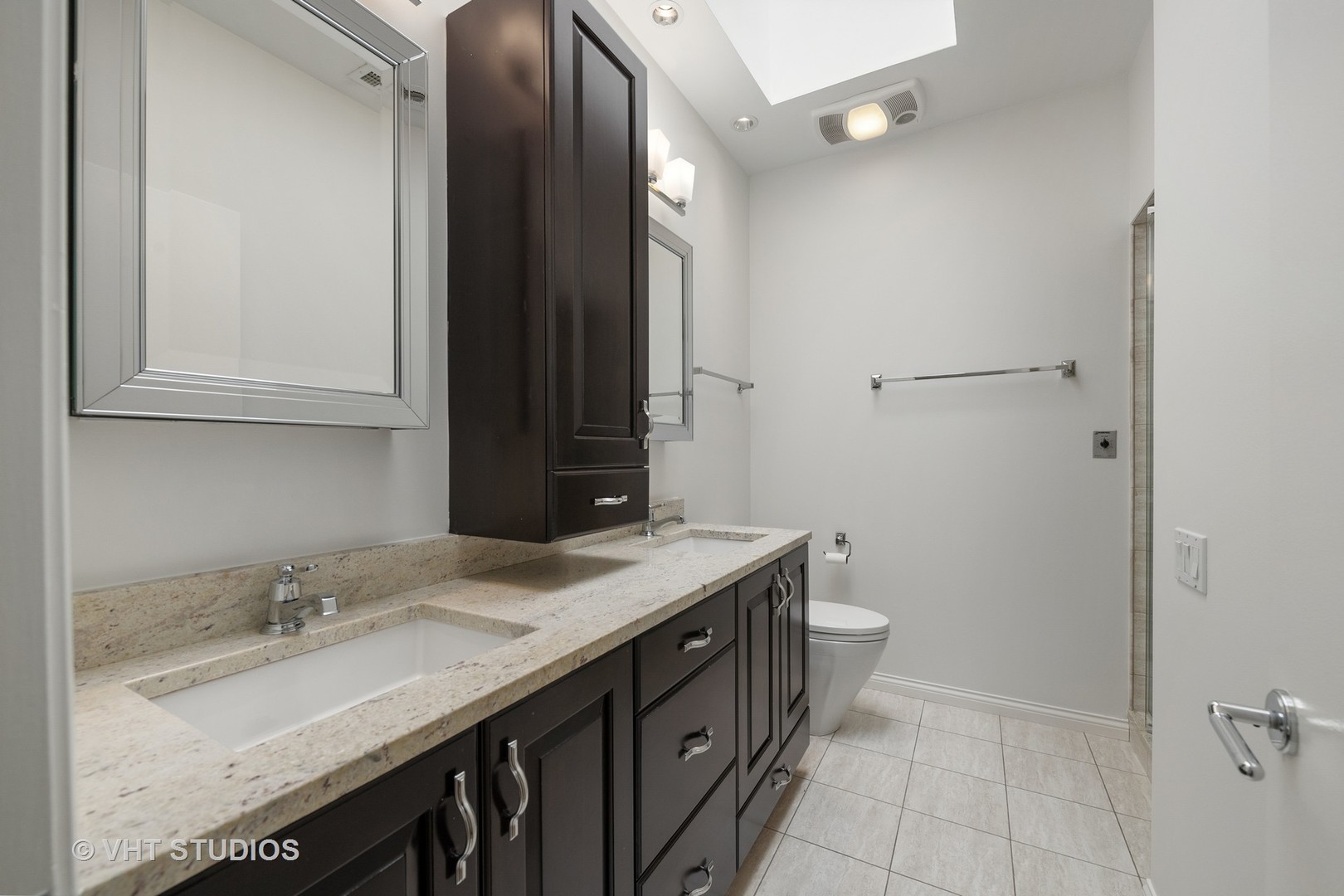 1445 W Belden Avenue Unit: 4K