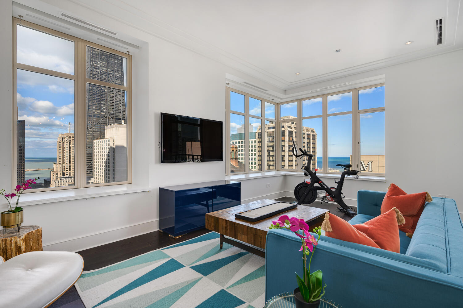 118 E Erie Street Unit: 31G