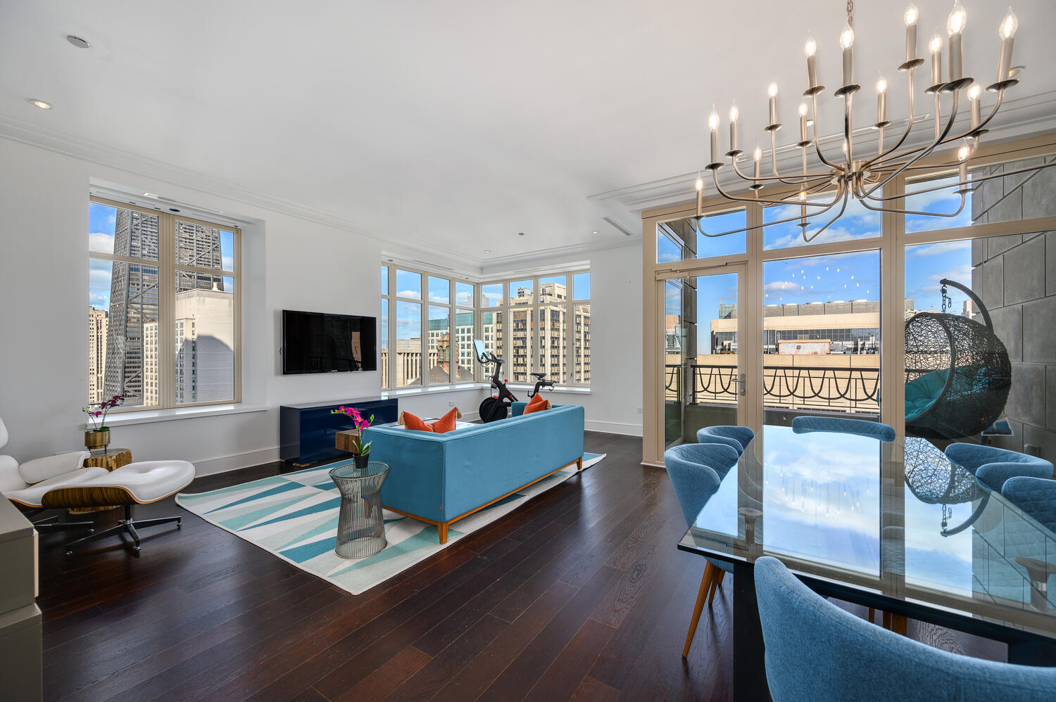 118 E Erie Street Unit: 31G