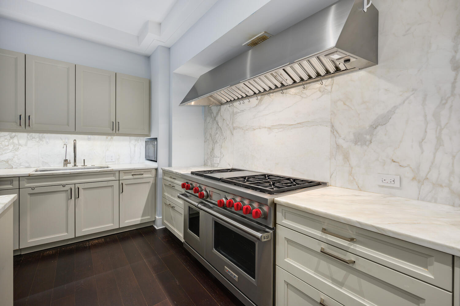 118 E Erie Street Unit: 31G