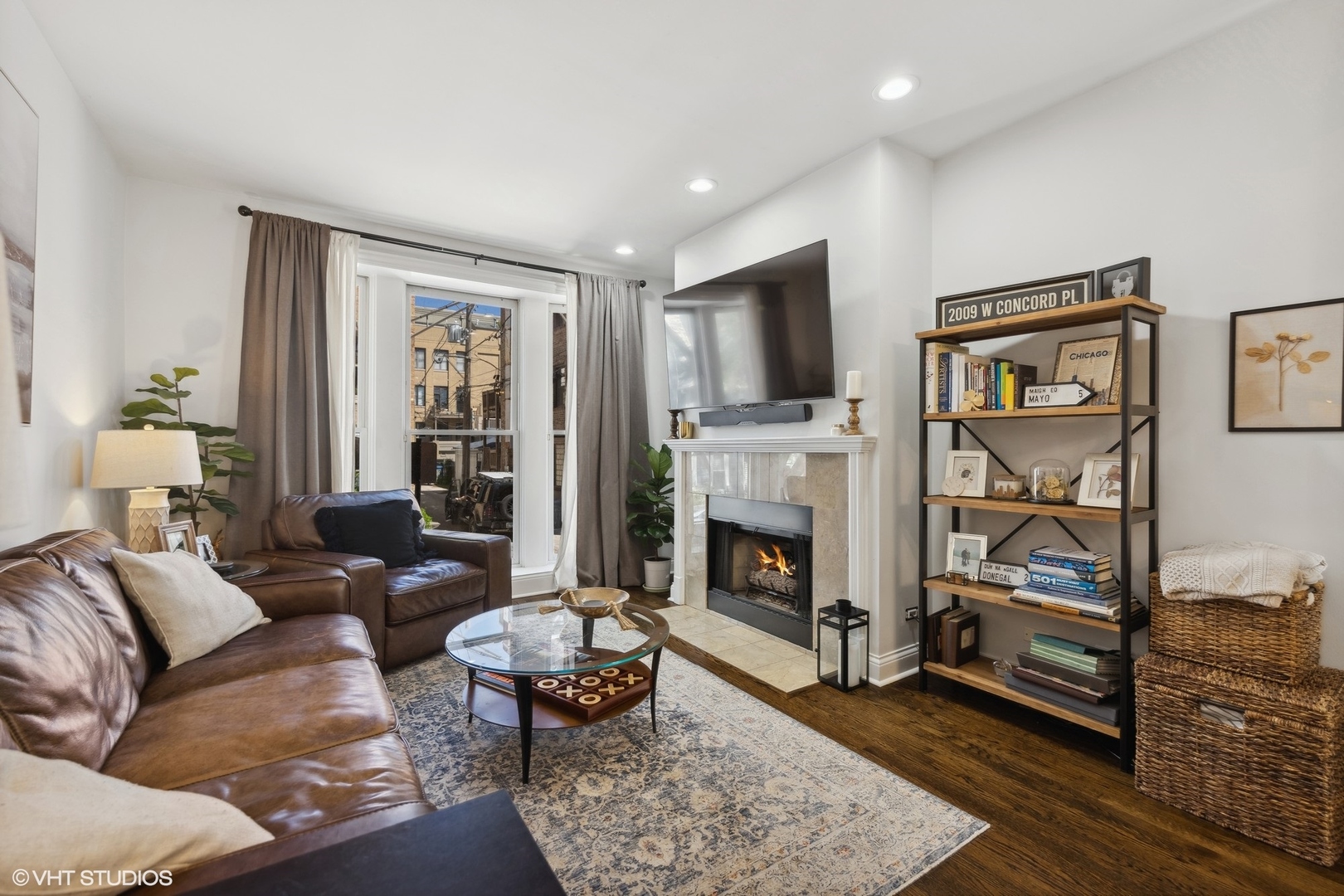 2009 W Concord Place Unit: A