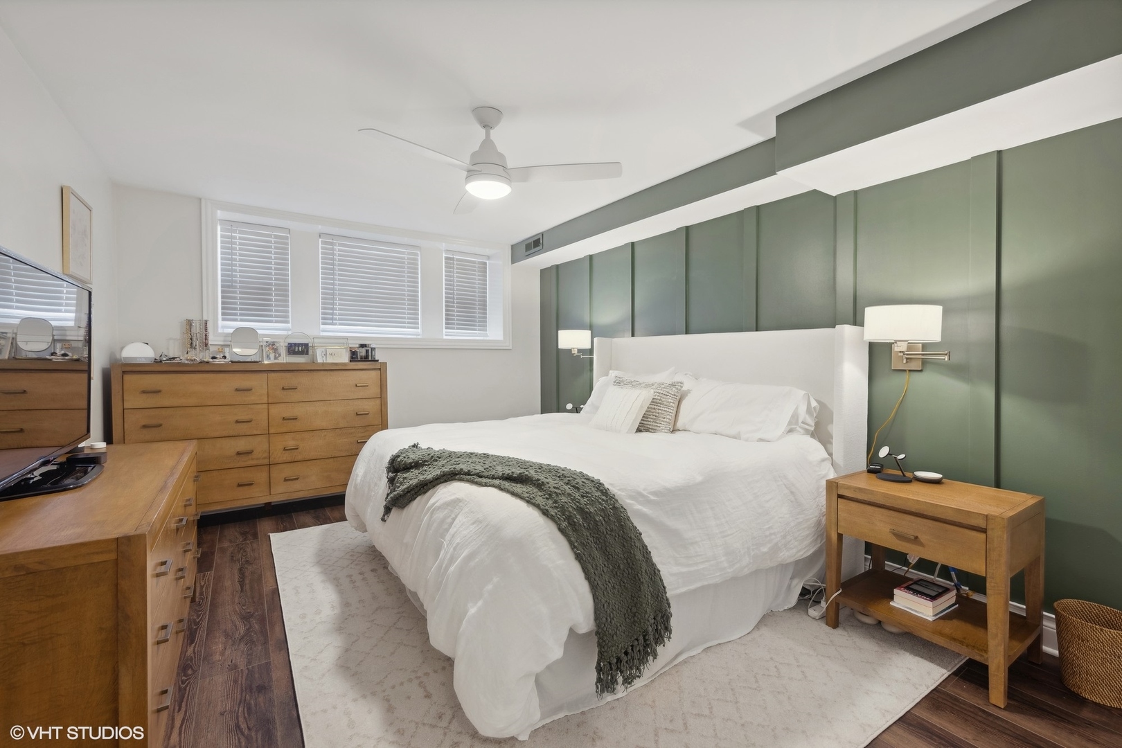 2009 W Concord Place Unit: A