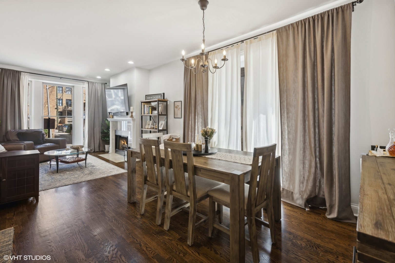 2009 W Concord Place Unit: A