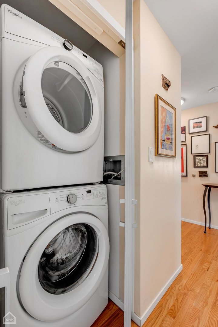201 W Grand Avenue Unit: 503
