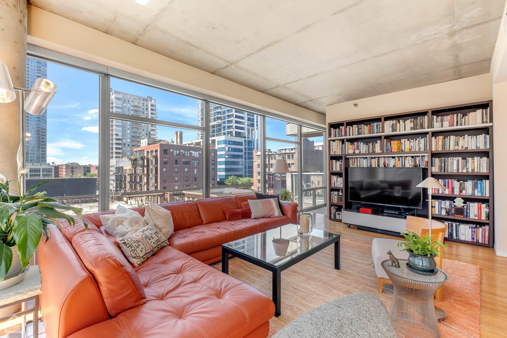 201 W Grand Avenue Unit: 503