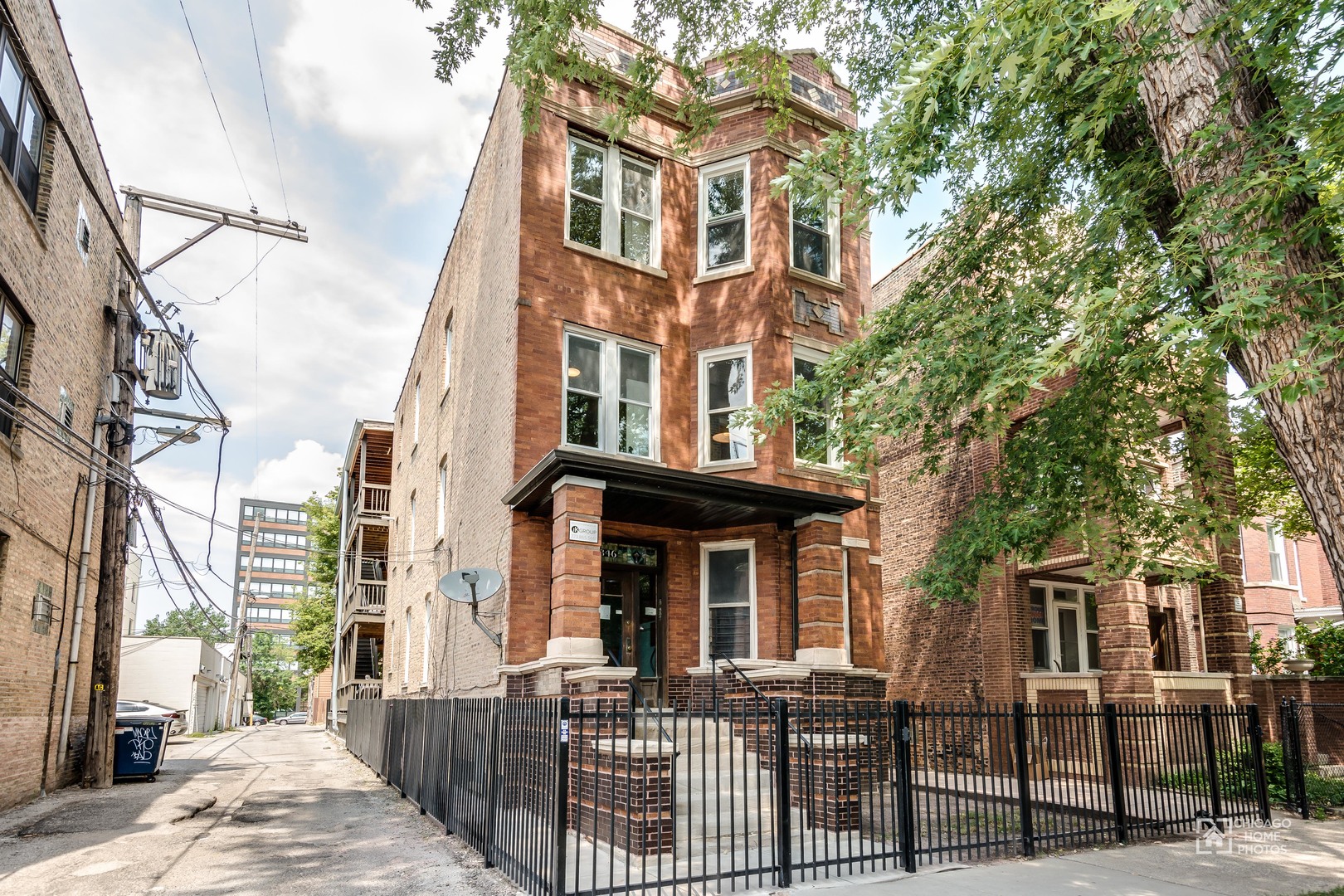 2346 W THOMAS Street Unit: 2F