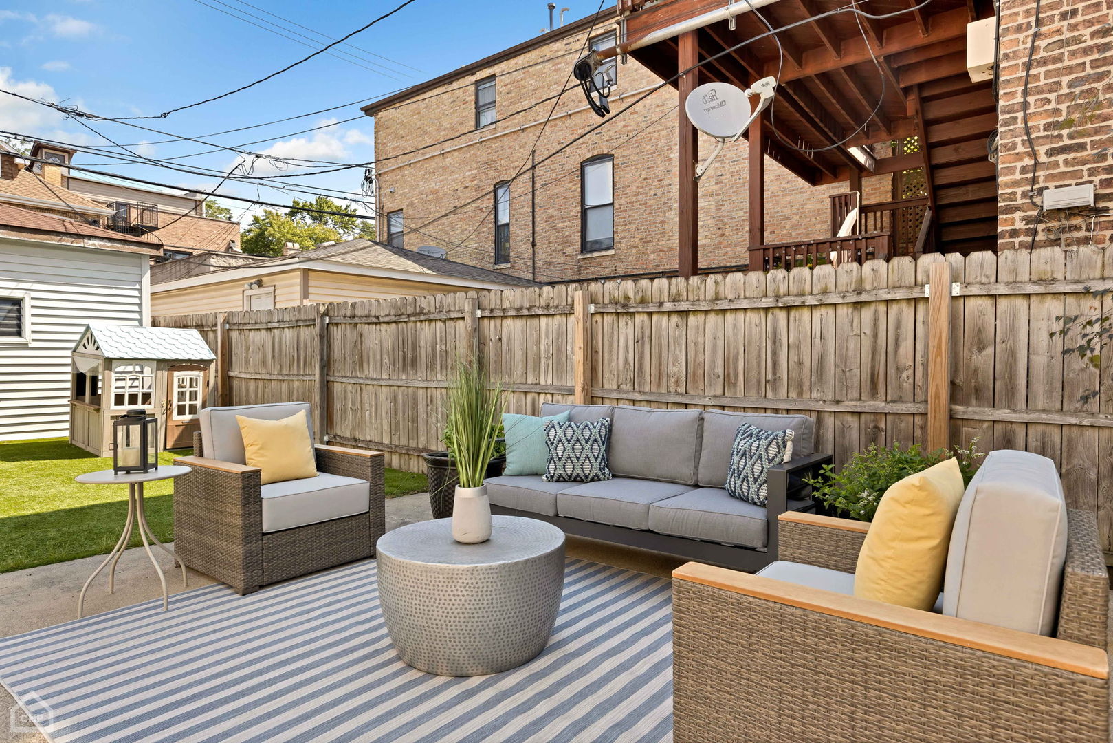 2144 W Huron Street
