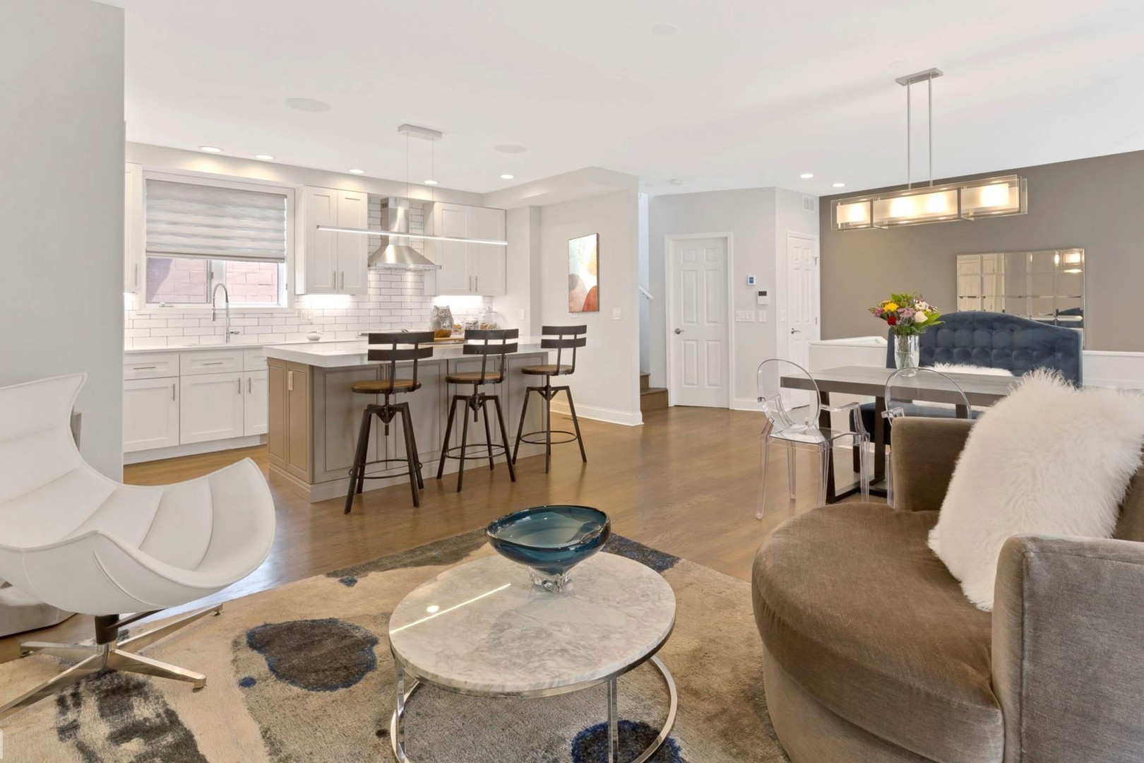 1612 W Pierce Avenue Unit: B