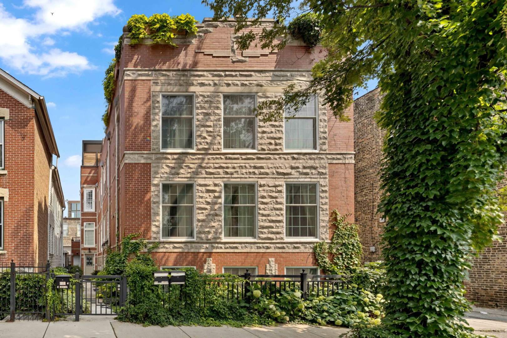 1612 W Pierce Avenue Unit: B