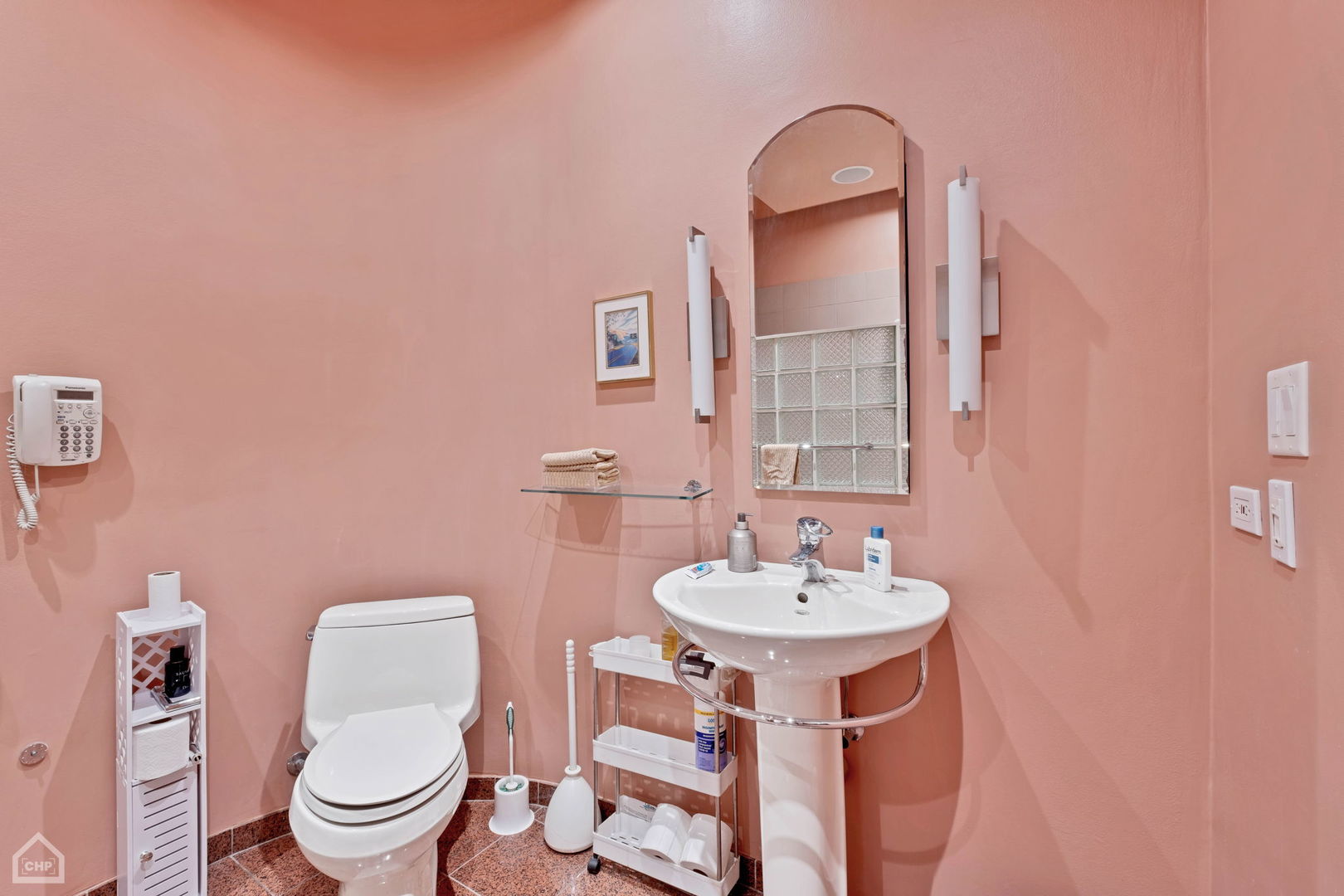 1652 W Ogden Avenue Unit: 4