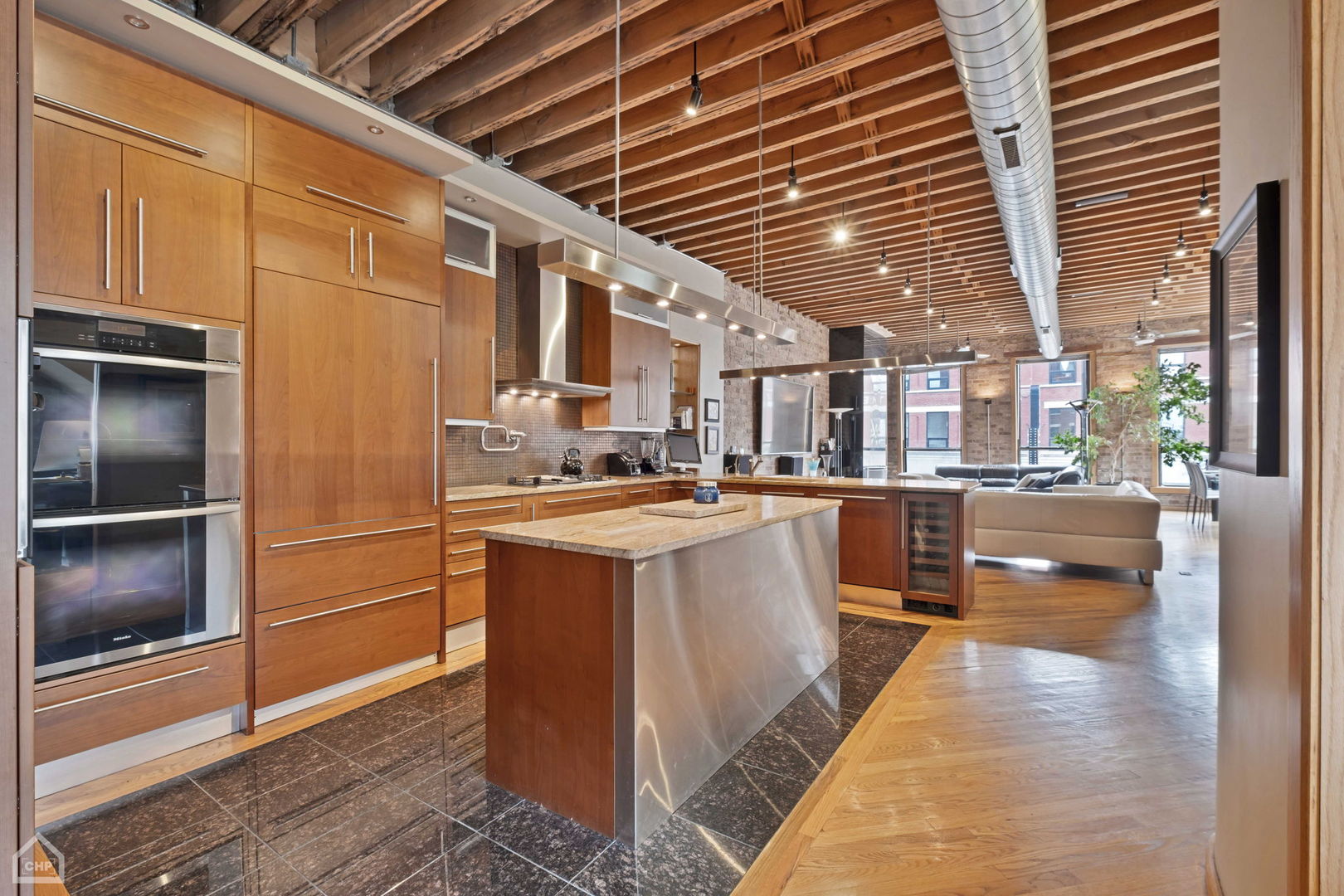1652 W Ogden Avenue Unit: 4