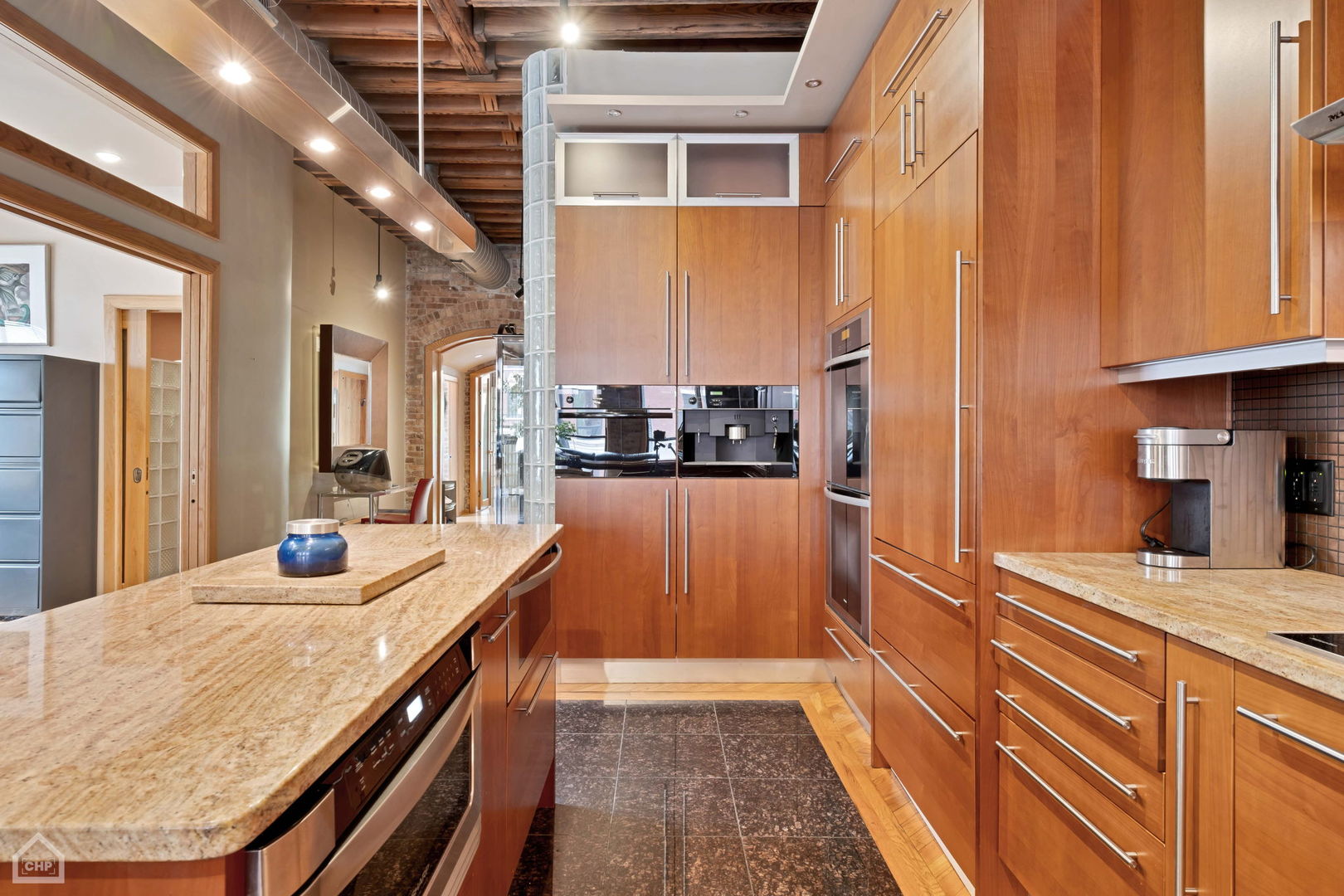 1652 W Ogden Avenue Unit: 4