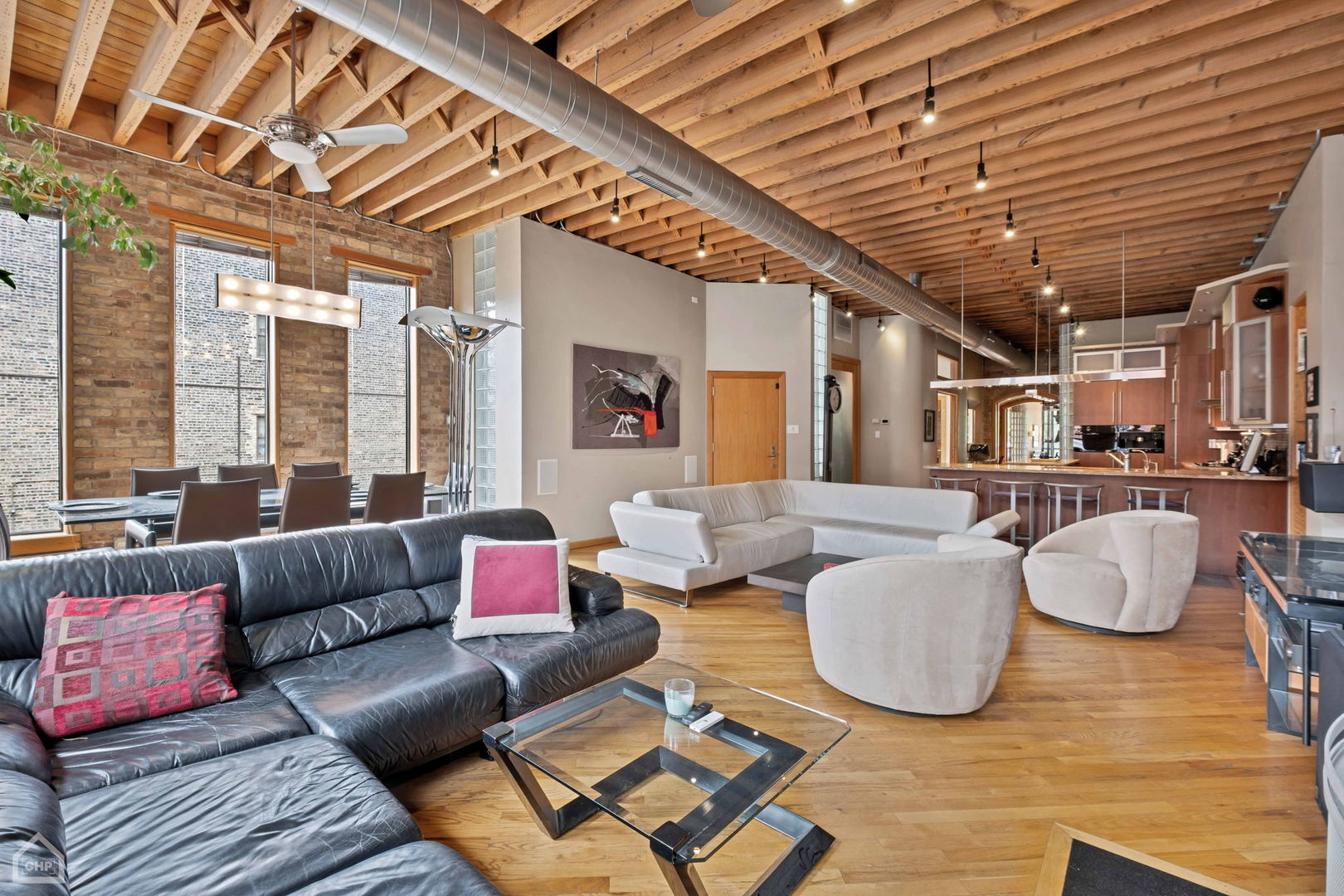 1652 W Ogden Avenue Unit: 4
