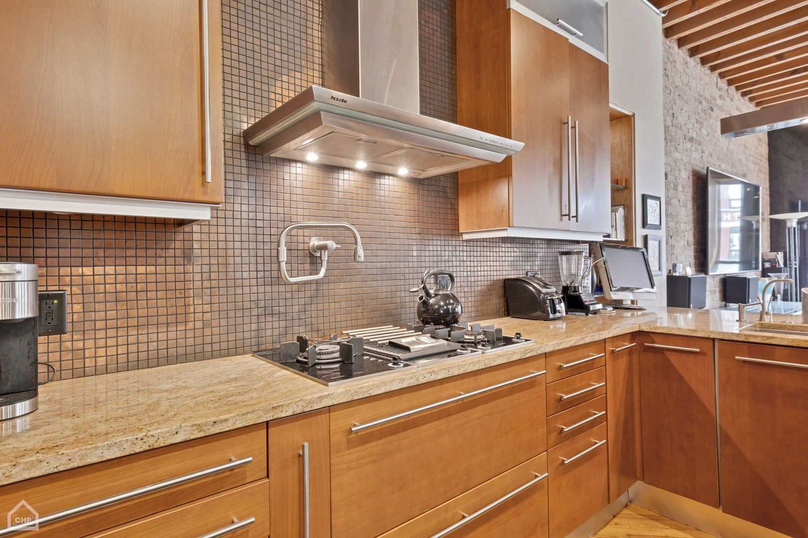 1652 W Ogden Avenue Unit: 4