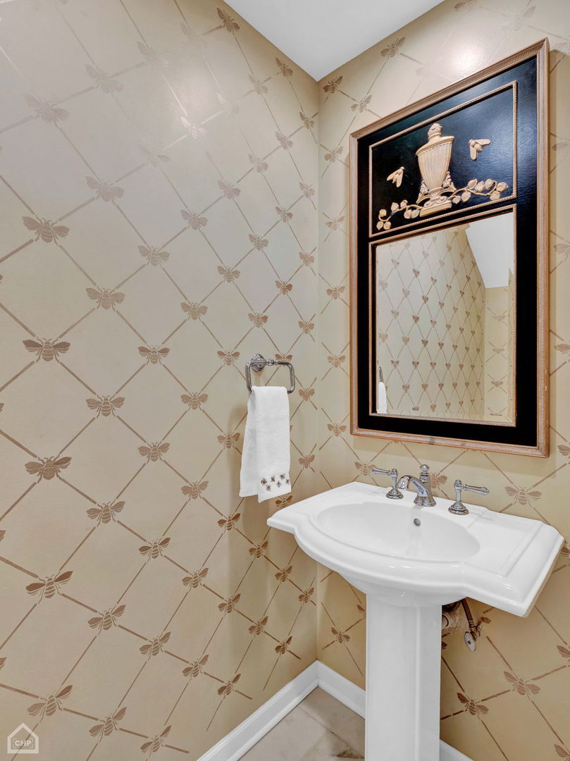 1612 W Pierce Avenue Unit: A