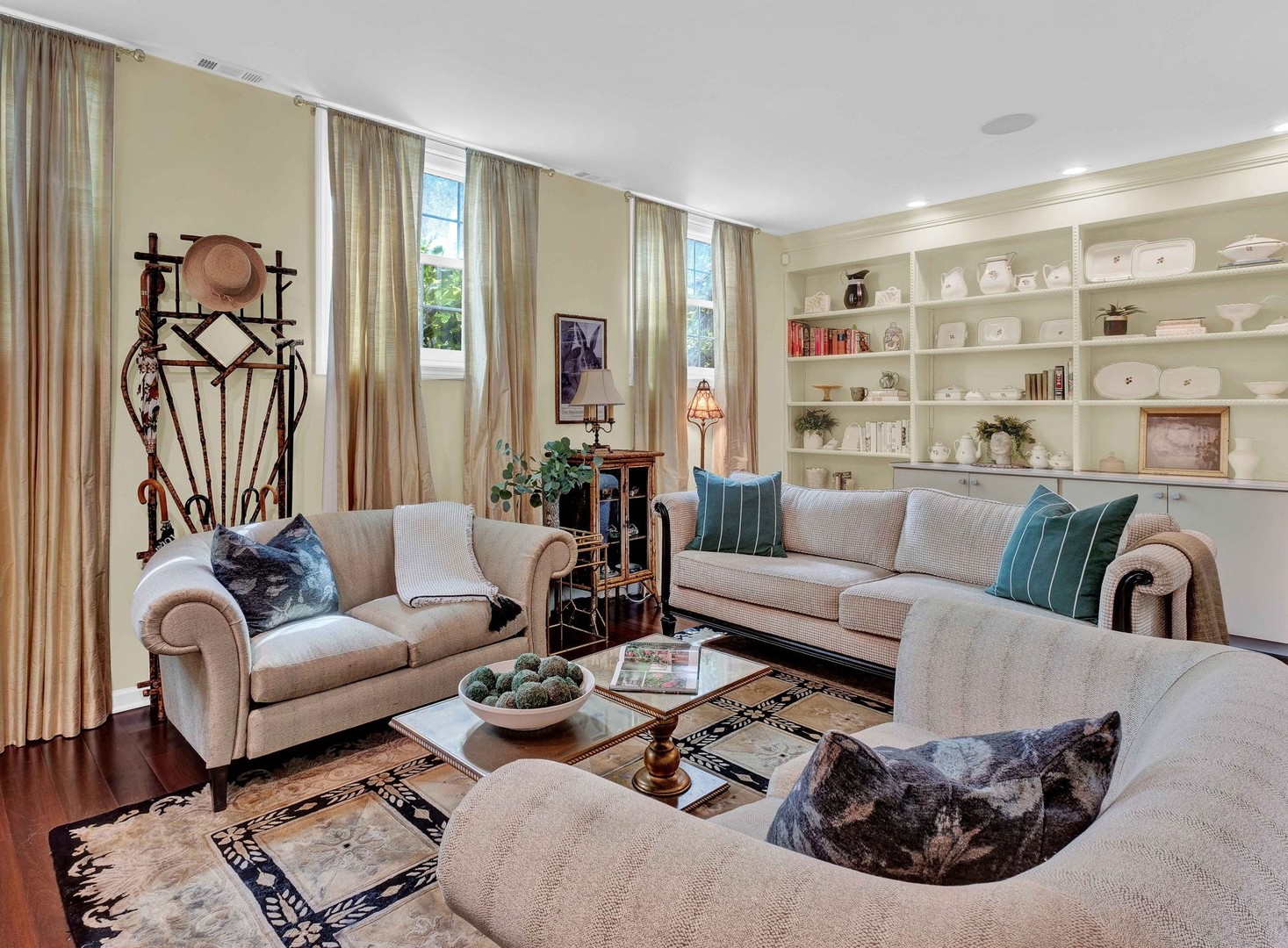 1612 W Pierce Avenue Unit: A