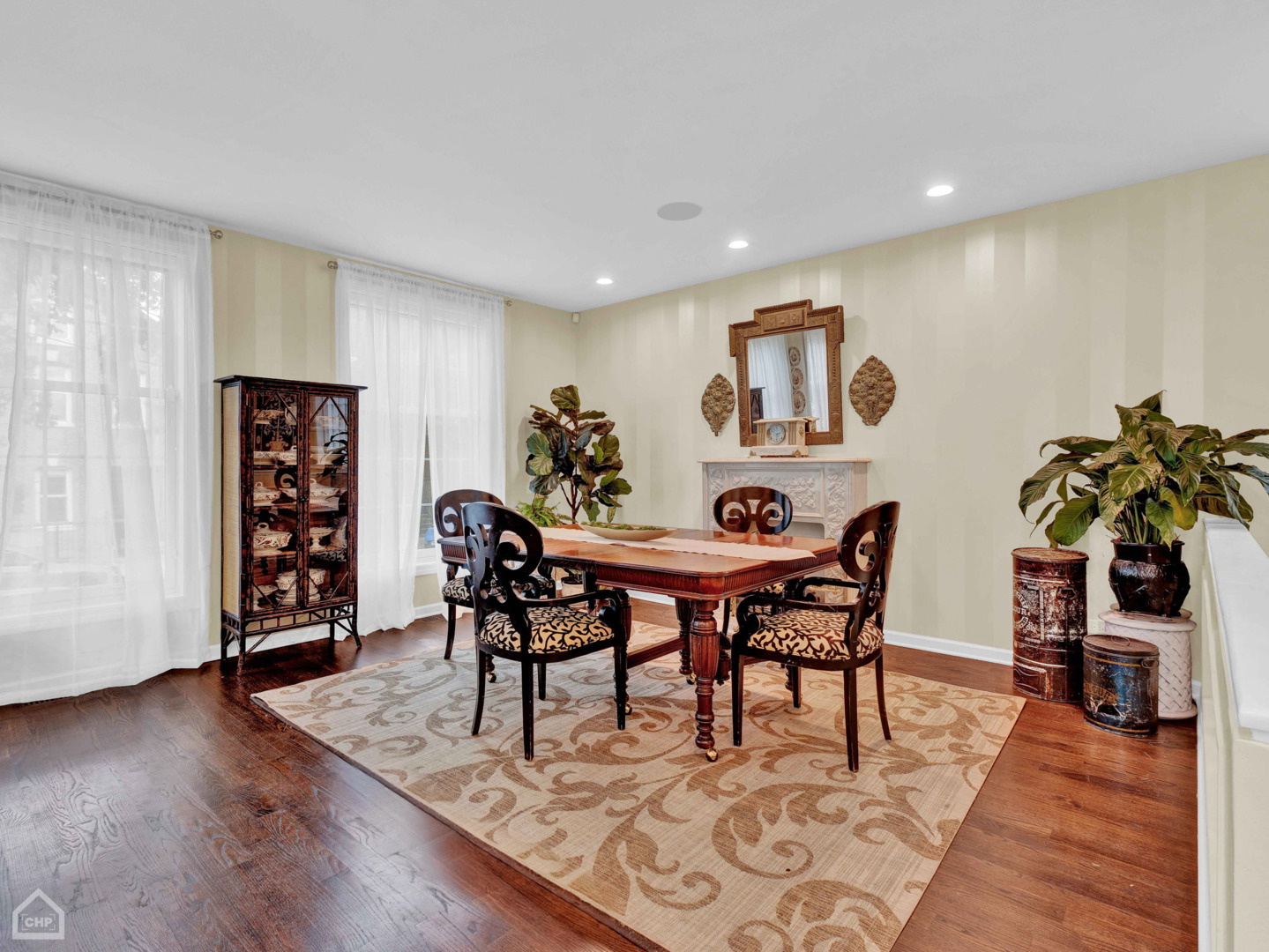 1612 W Pierce Avenue Unit: A
