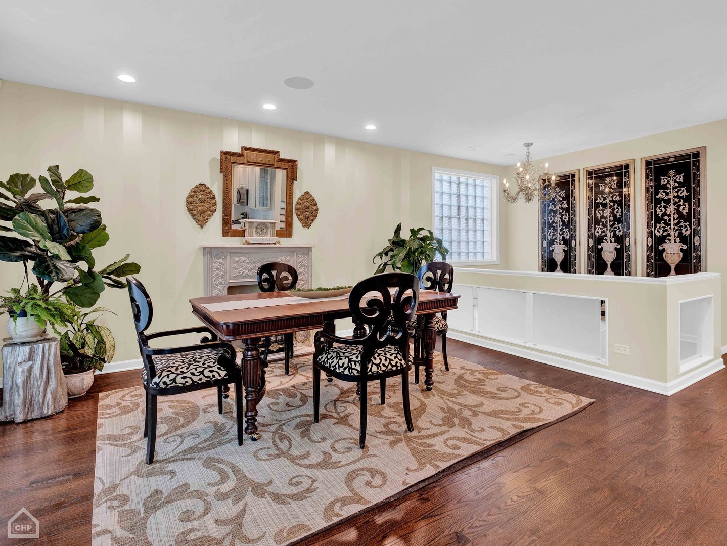 1612 W Pierce Avenue Unit: A