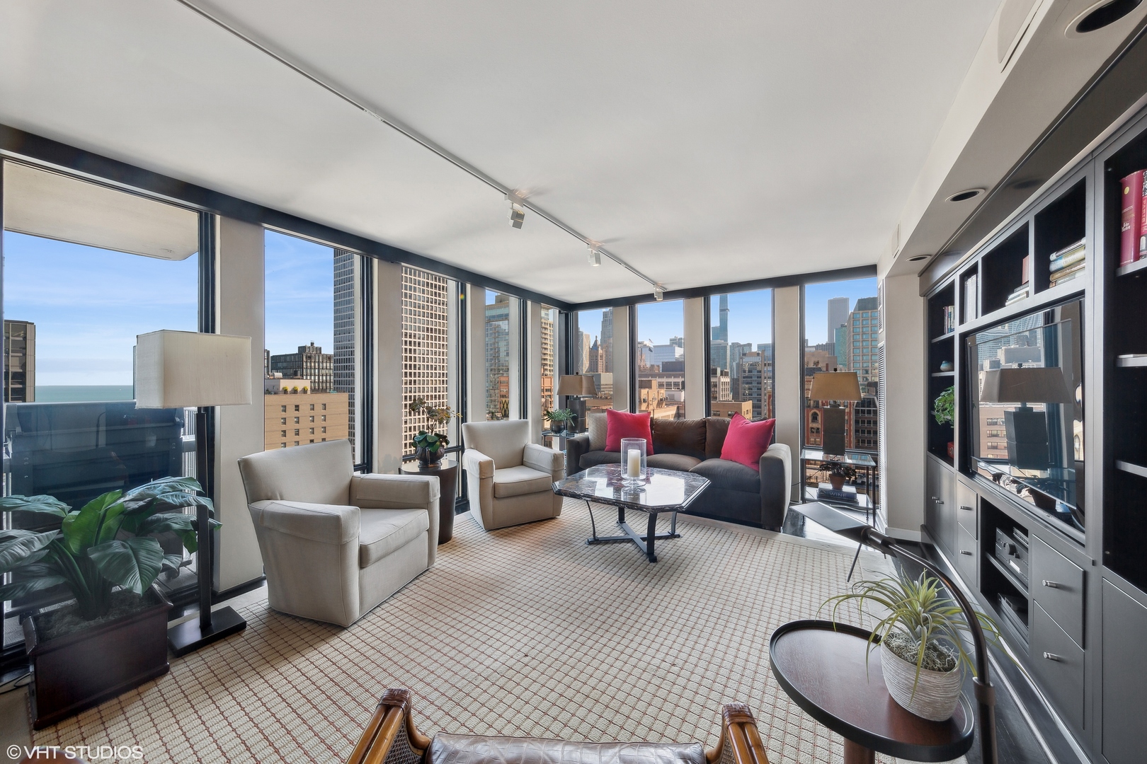 200 E Delaware Place Unit: 26D