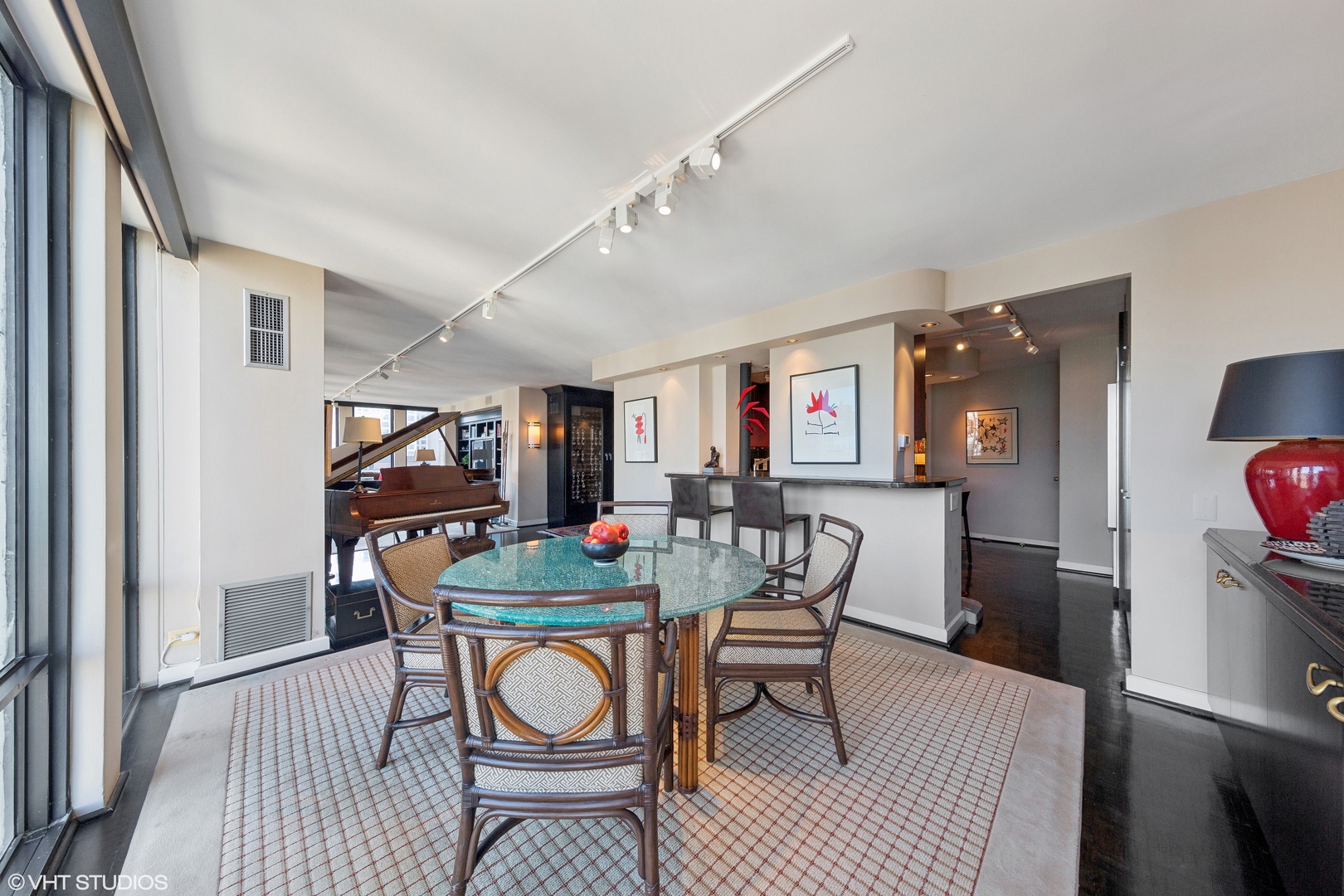 200 E Delaware Place Unit: 26D