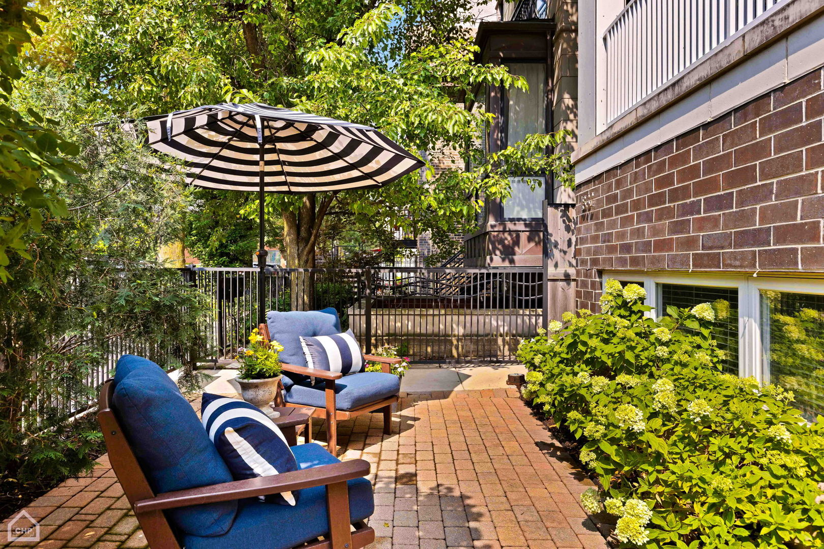 1832 W RICE Street Unit: 1S